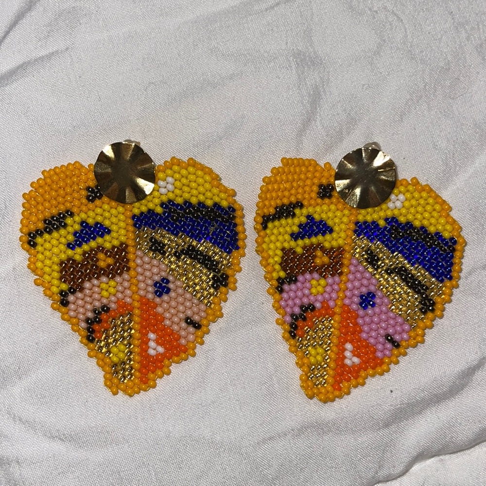 Beaded leaf earring